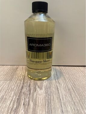 Aroma360 Fragrance Diffuser Essential Oil Home Scent Fresh Marquee Moon 500ML